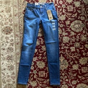 Levi’s 710 Super Skinny Jeans 26 x 30 Frolic Blue